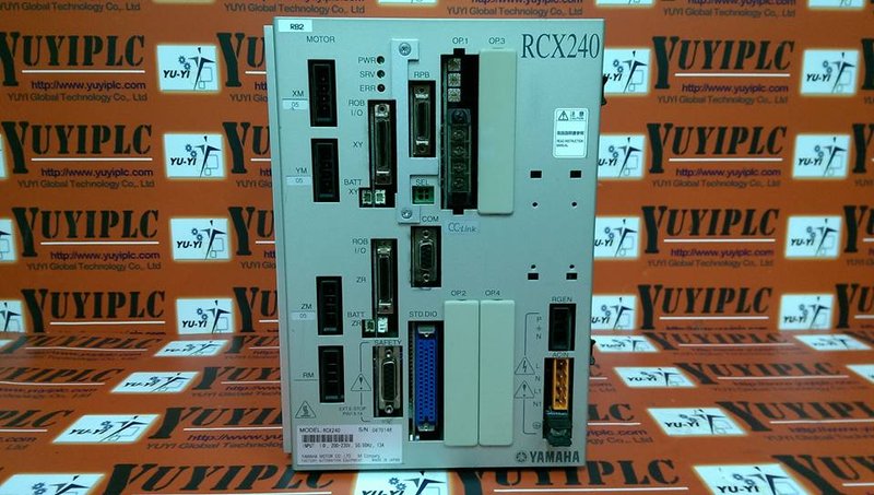 YAMAHA Multi-axis ROBOTS controllers RCX240 (1)