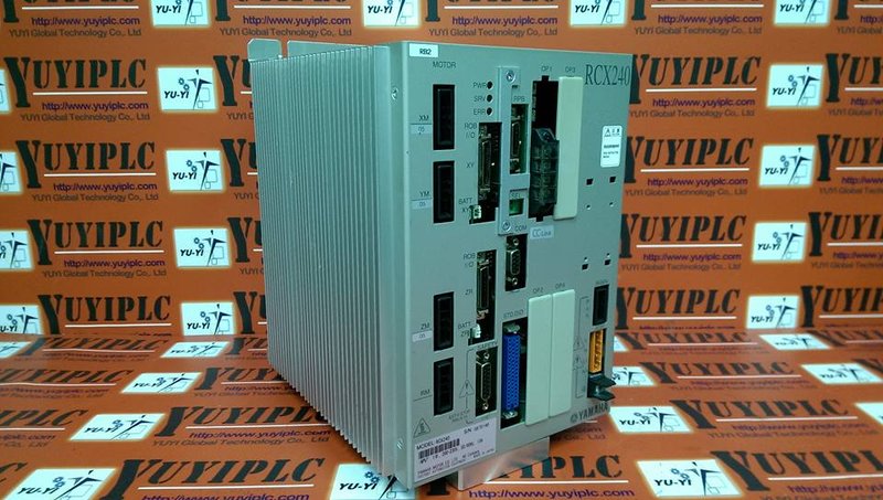 YAMAHA Multi-axis ROBOTS controllers RCX240 (2)